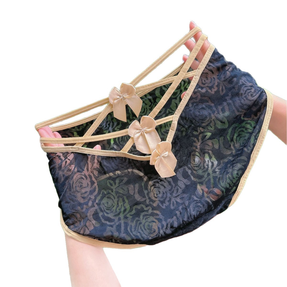 2026 Summer New lace cutout bow sexy and breathable Japanese girlish style women's underwear lace Item Picture