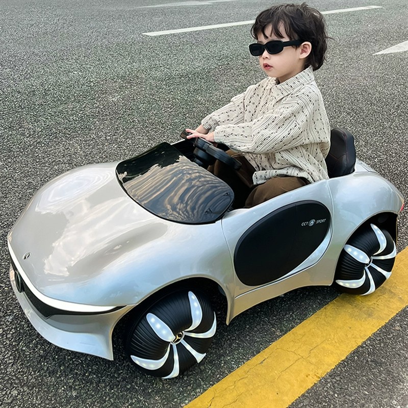 儿童电动汽车概念款生日礼物1-6岁四驱宝宝童车