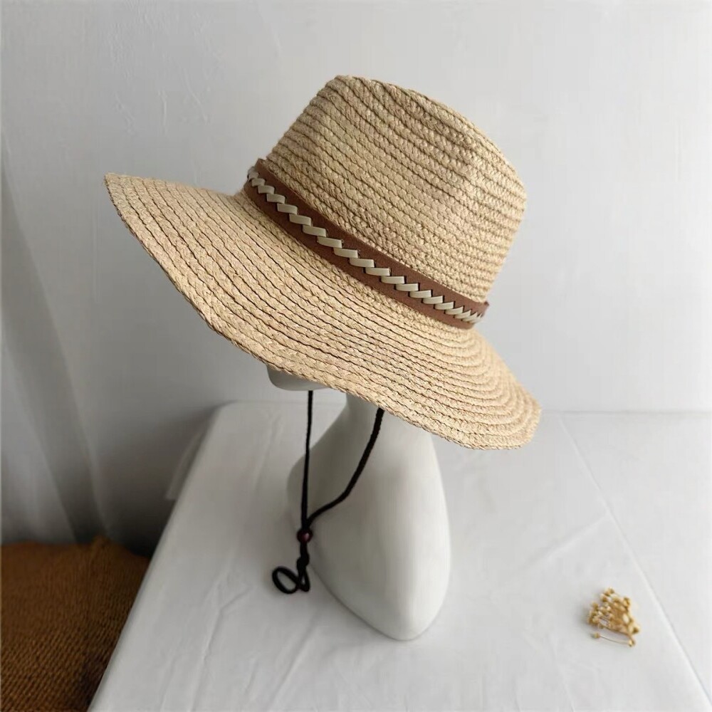 Lafite grass wide-brimmed sun hats for men and women, summer sun protection straw hats, retro woven beach hats for outings, versatile and fashionable
