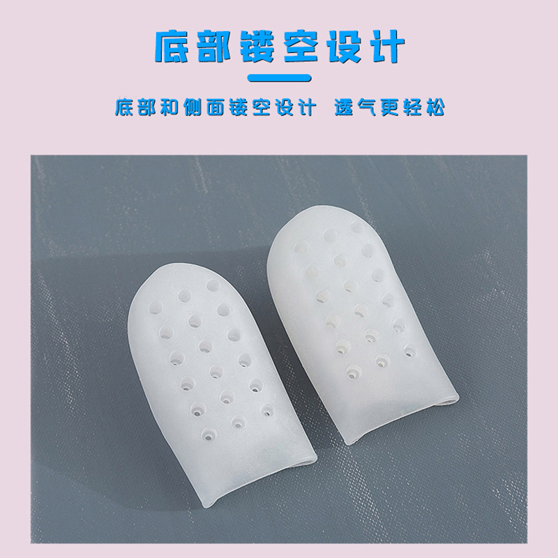 The inner height-increasing insole is a hidden 4.5cm silicone bionic heel cover for both men and women. It is a semi-padded sock that is invisible and a popular height-increasing pad Application Scenario