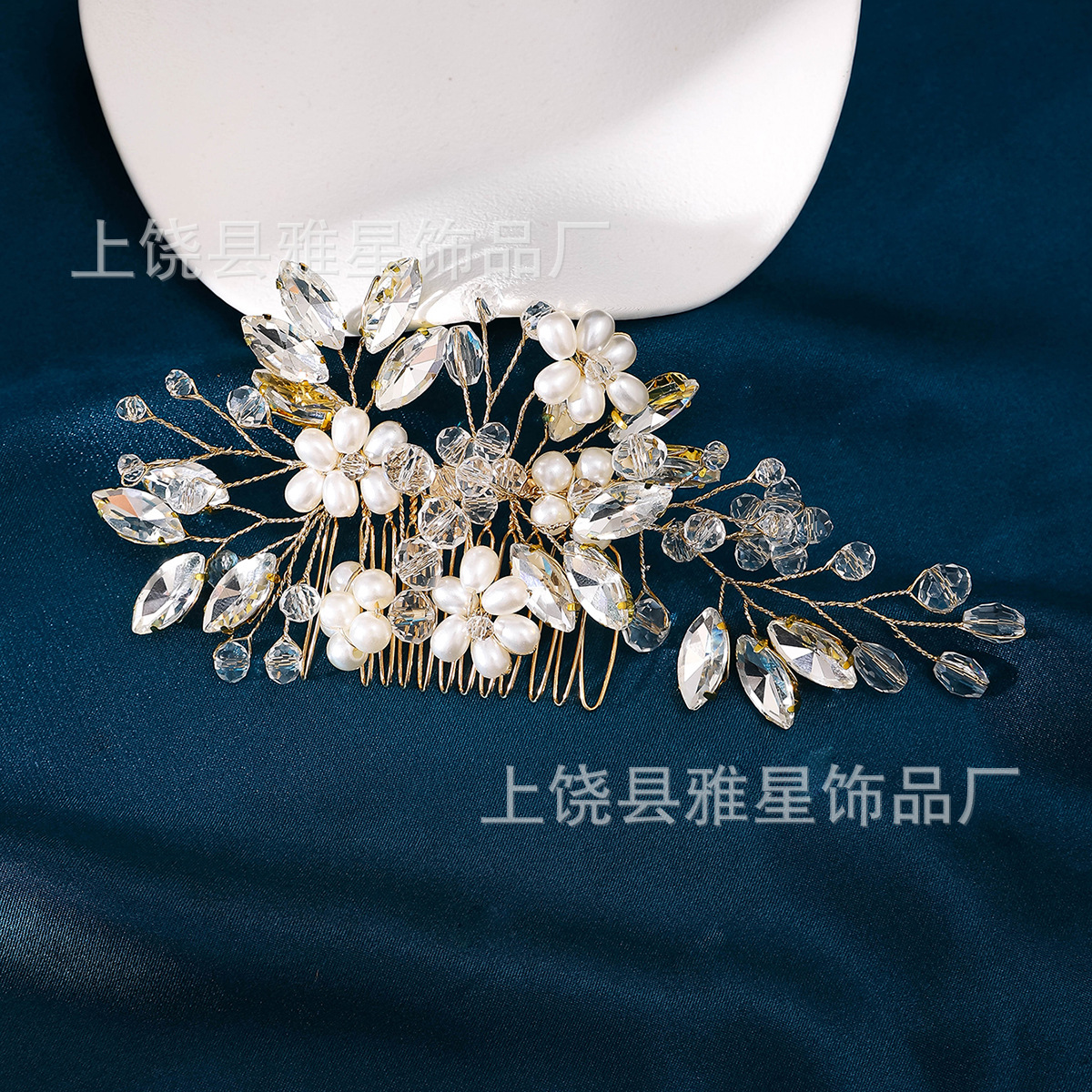 Chinese-style bride headwear, wedding dress accessories, pure handcrafted pearl bride hair comb
