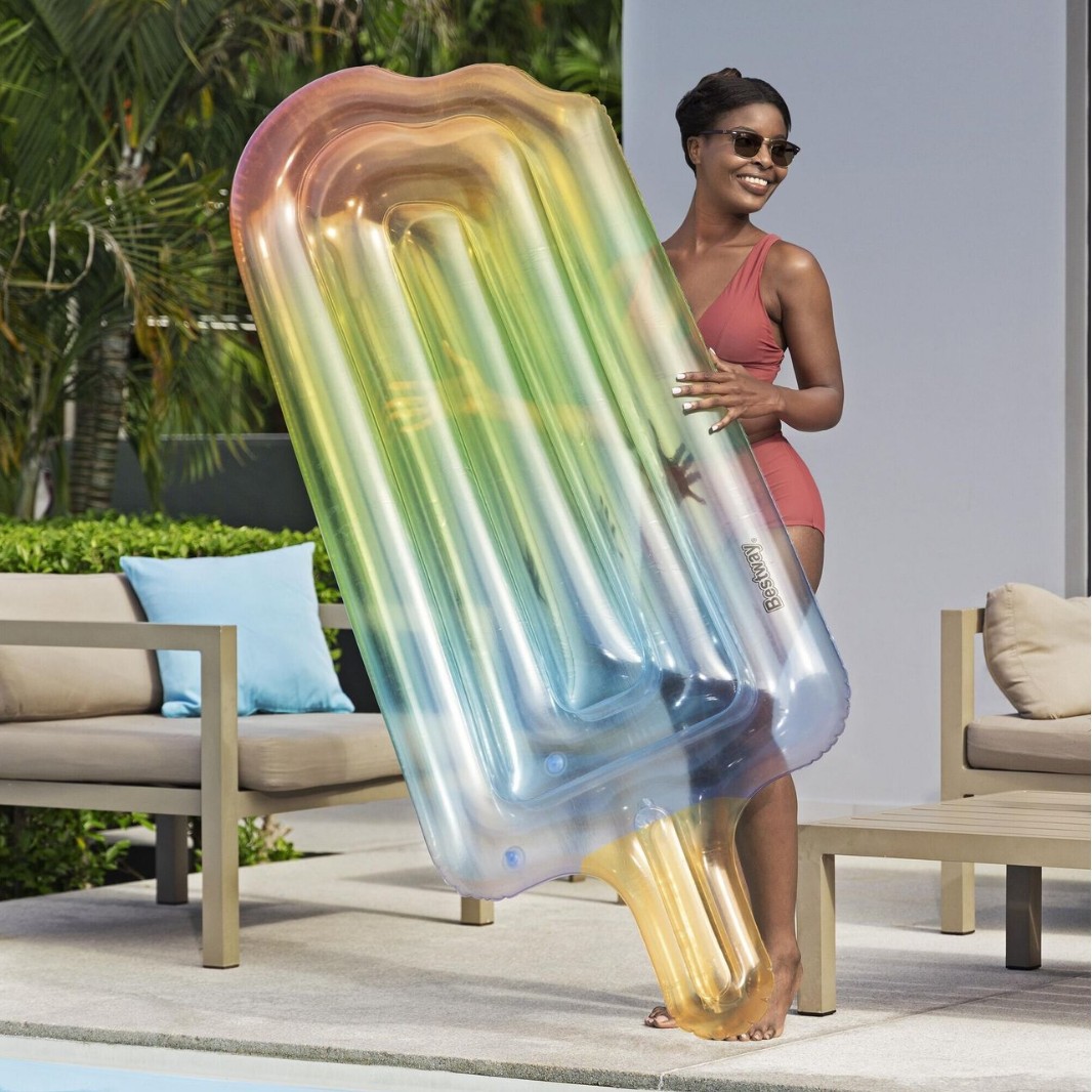 Cross-border best-selling ice cream float bars, lemon swimming rings, adult handles, underarm rings, inflatable fruit swimming rings, plastic African ones Specification image