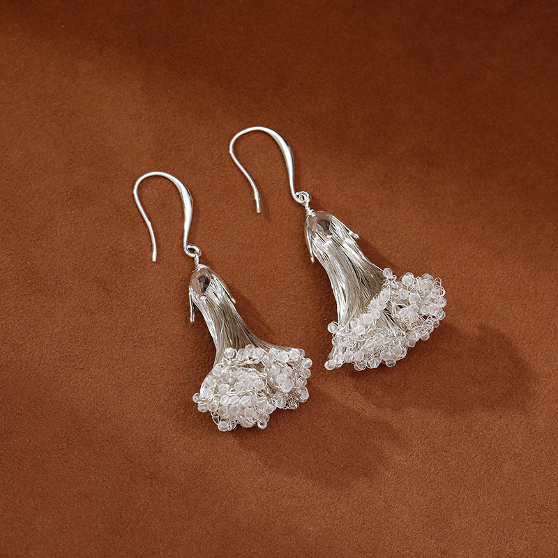 Fashionable and individual designer hand-woven crystal earrings and earrings, high-end earrings for ladies' banquets and vacations