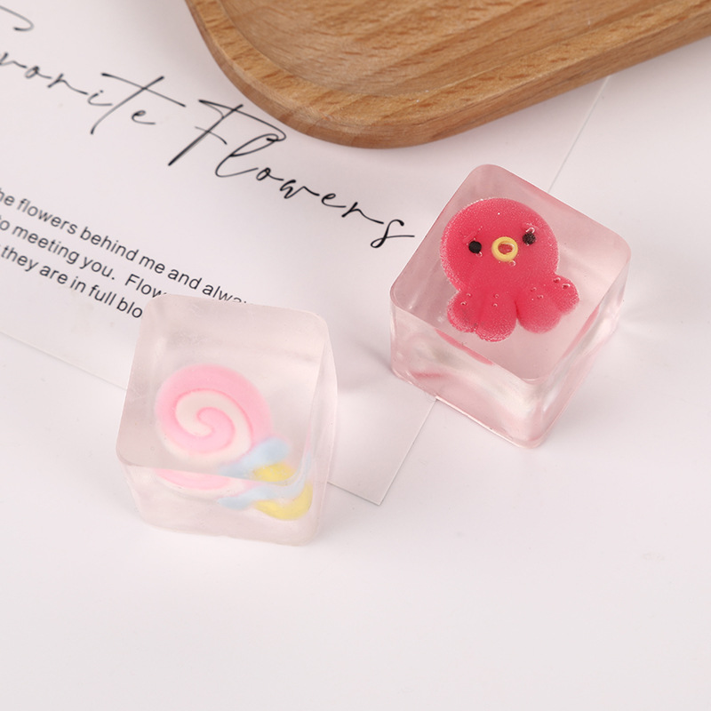 Fruit Animal Series red little octopus plastic stress-relieving toy Cartoon ice cube Kneading Fun Stress-relieving toy Application Scenario