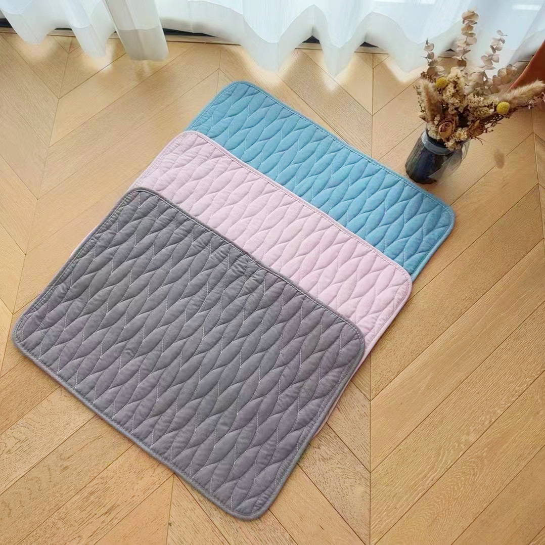 Plain quilted double-layer gauze art embroidered floor mat, anti-slip absorbent cotton foot mat, kitchen floor mat, breathable pet mat details Picture