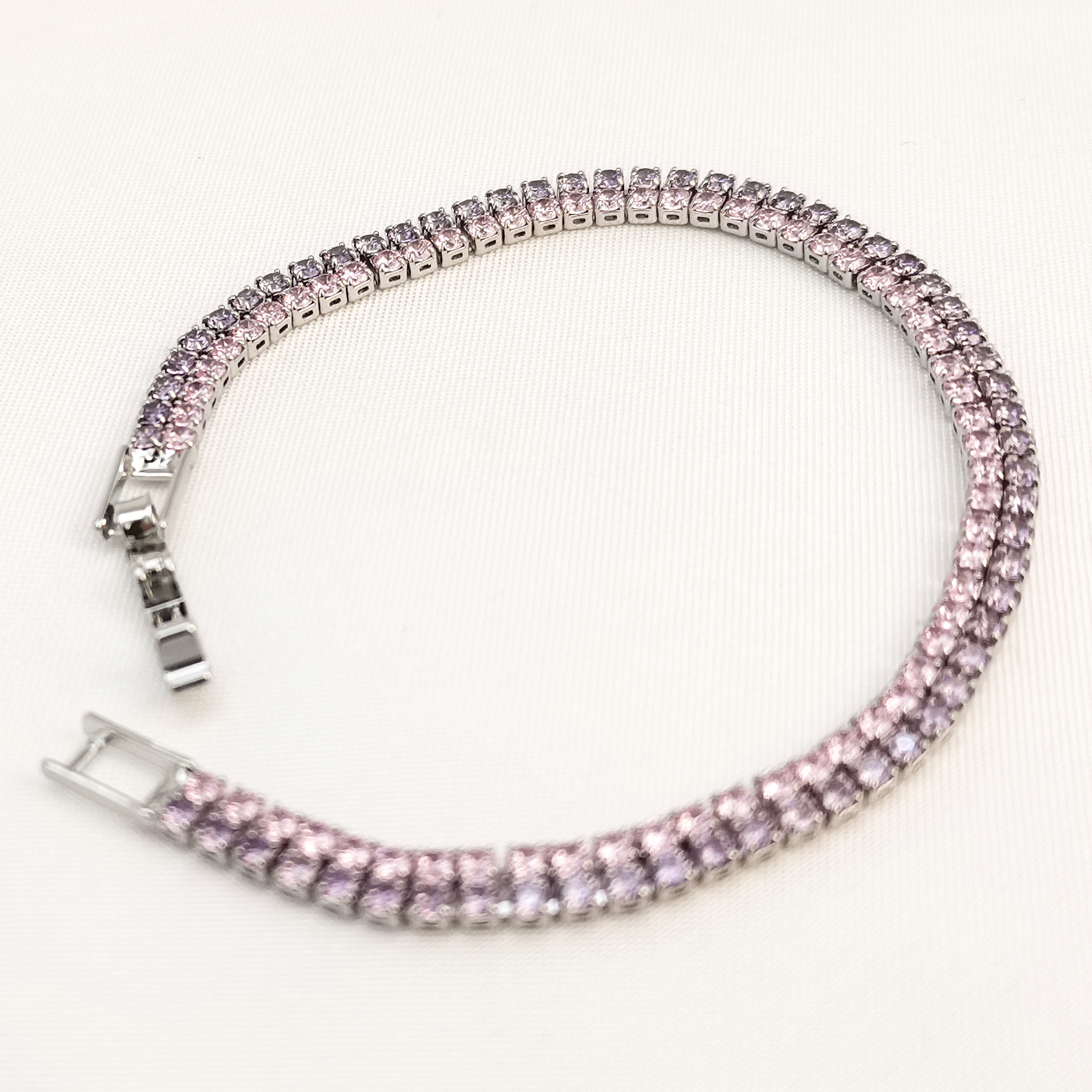 New water drop diamond Zircon bracelet, ins simple and fashionable ladies' pink and purple zircon claw bracelet, cross-border exclusive Specification image