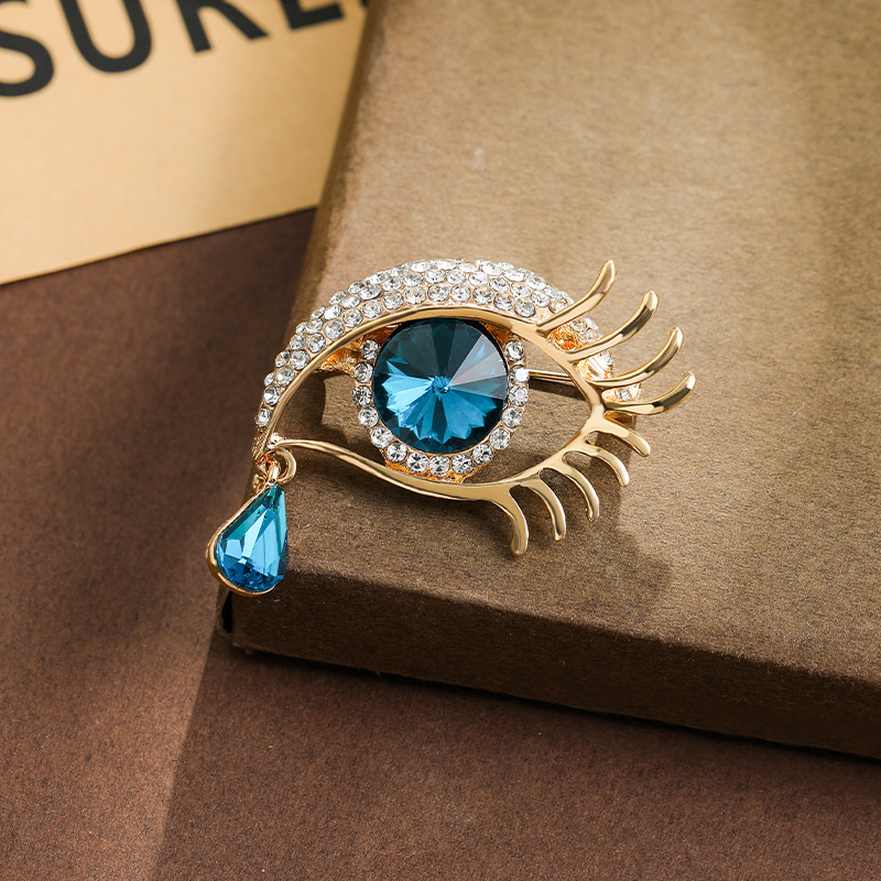 Wholesale of light luxury Angel Tears cross-border brooches, women's crystal drop diamond-encrusted high-end corches, sweaters, coats, accessories and pins Specification image