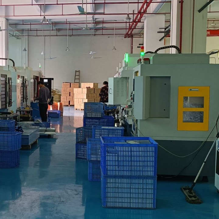 136*126 microcomputer host controller aluminum shell transceiver aluminum alloy shell industrial control chassis manufacturer Application Scenario