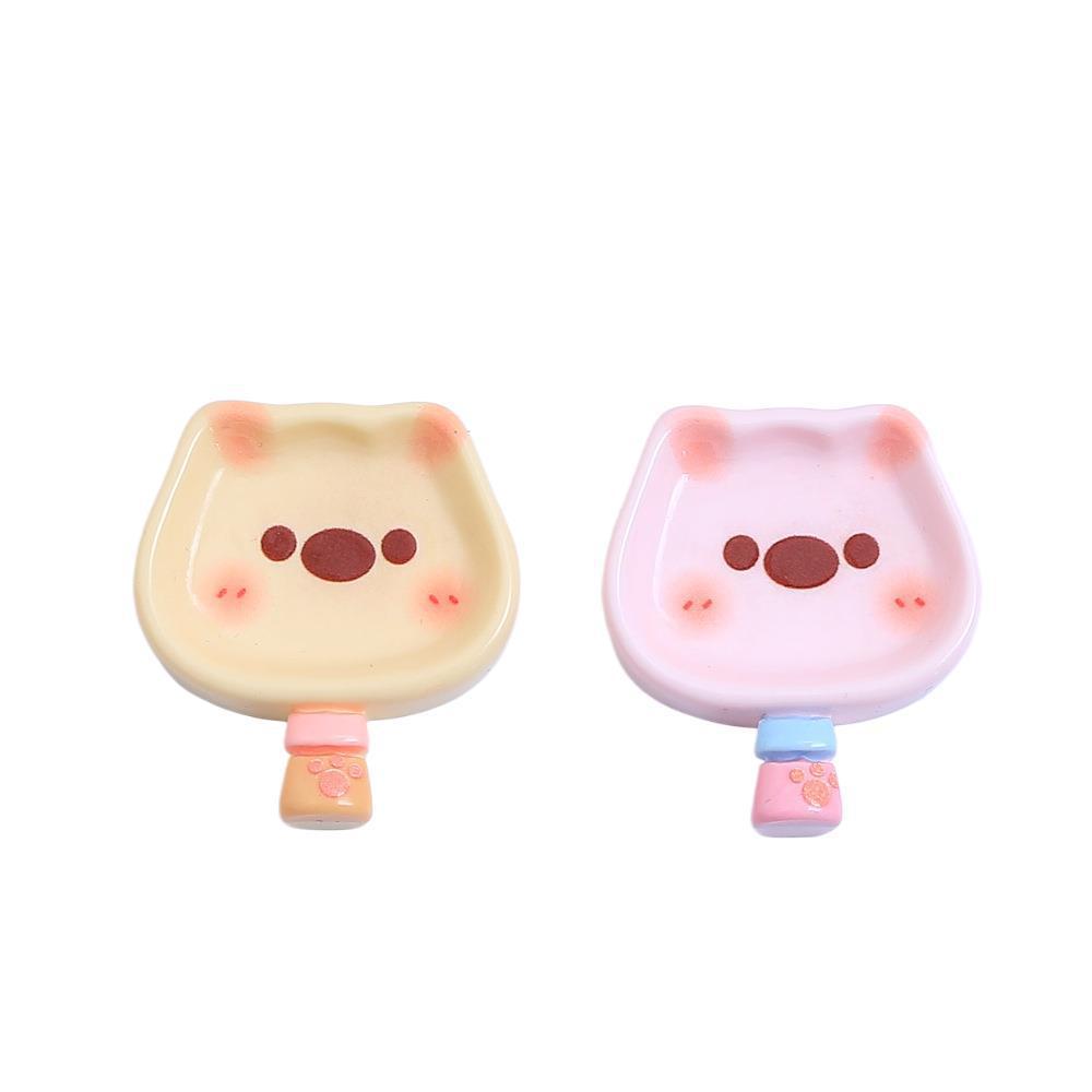 小熊手柄盘子卡通diy饰品配件创意洞洞鞋扣材料奶油胶树脂小配件白底实物图