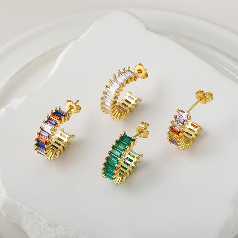 Japanese and Korean fashion semi-round stud earrings, simple and elegant for women, ins niche design, high-end feel, colorful zircon earrings and earrings Application Scenario