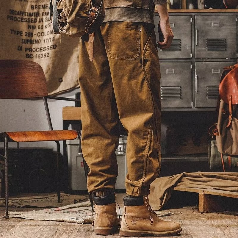 The new American trendy brand loose-fitting tight-fitting pants from Spring and Autumn are fashionable and cool men's solid color Harem pants Application Scenario
