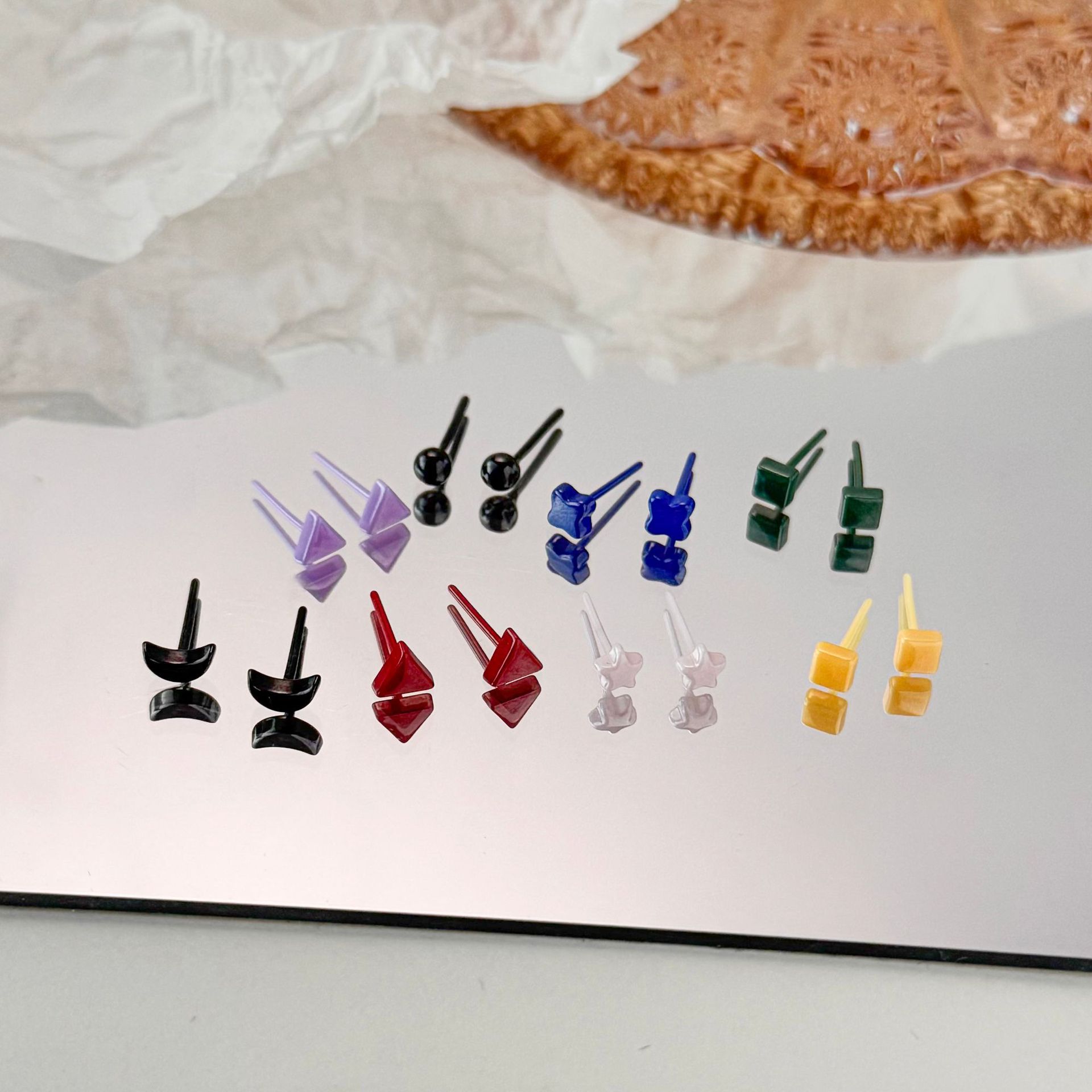 Ear studs, women's heart moon, bio-ceramic ear studs, ear hole nurturing, all-ceramic bone studs, ceramic ear sticks, colorful ear studs and earrings