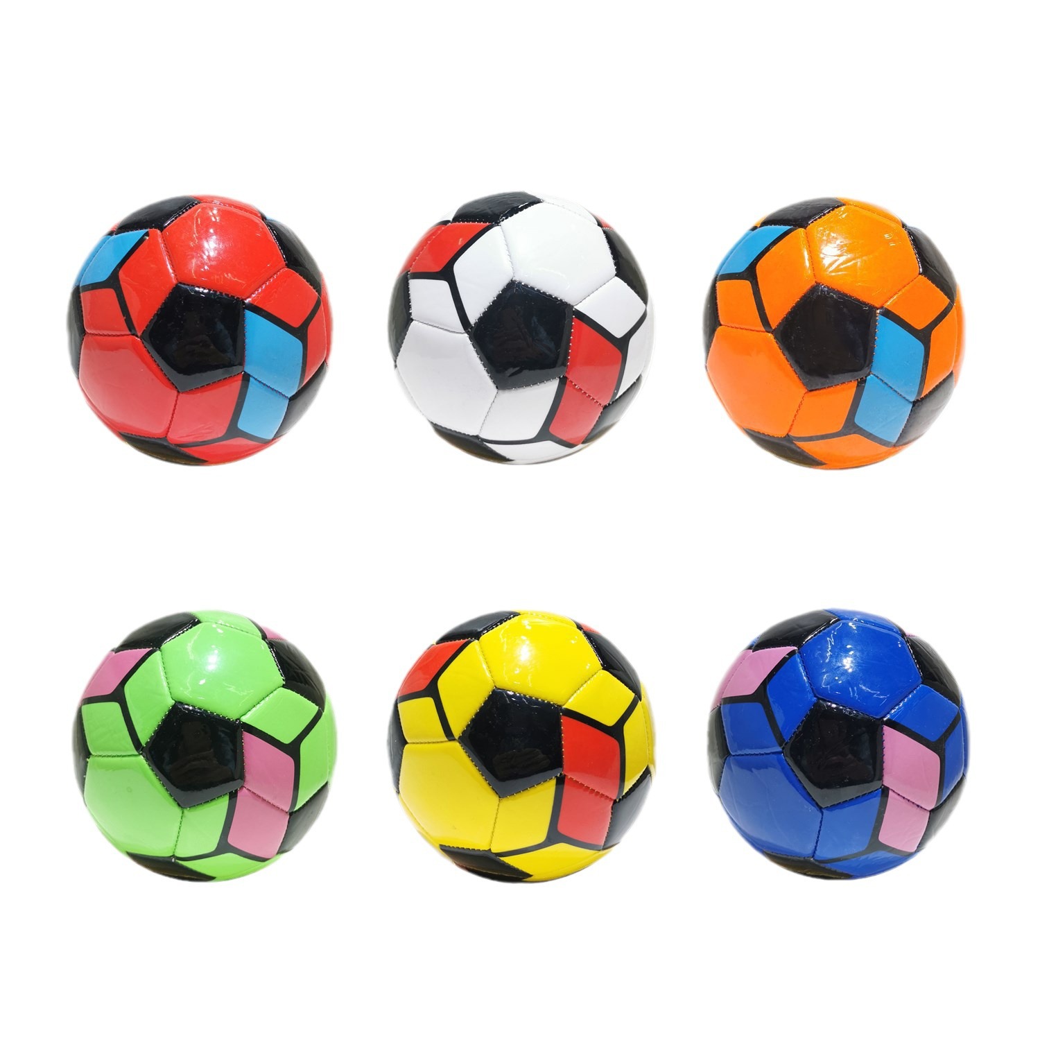 The MINSA2 machine of the Football Factory sews thickened cartoon patterns for children's footballs, which are wear-resistant and durable for kicking Item Picture