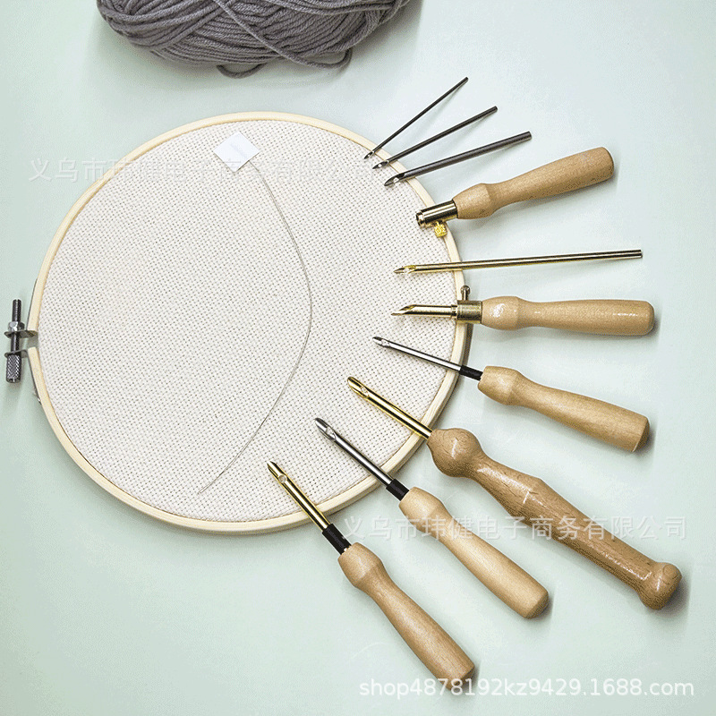 玻璃胶枪/五金工具/46件套工具组套/修表/126件套工具箱产品图