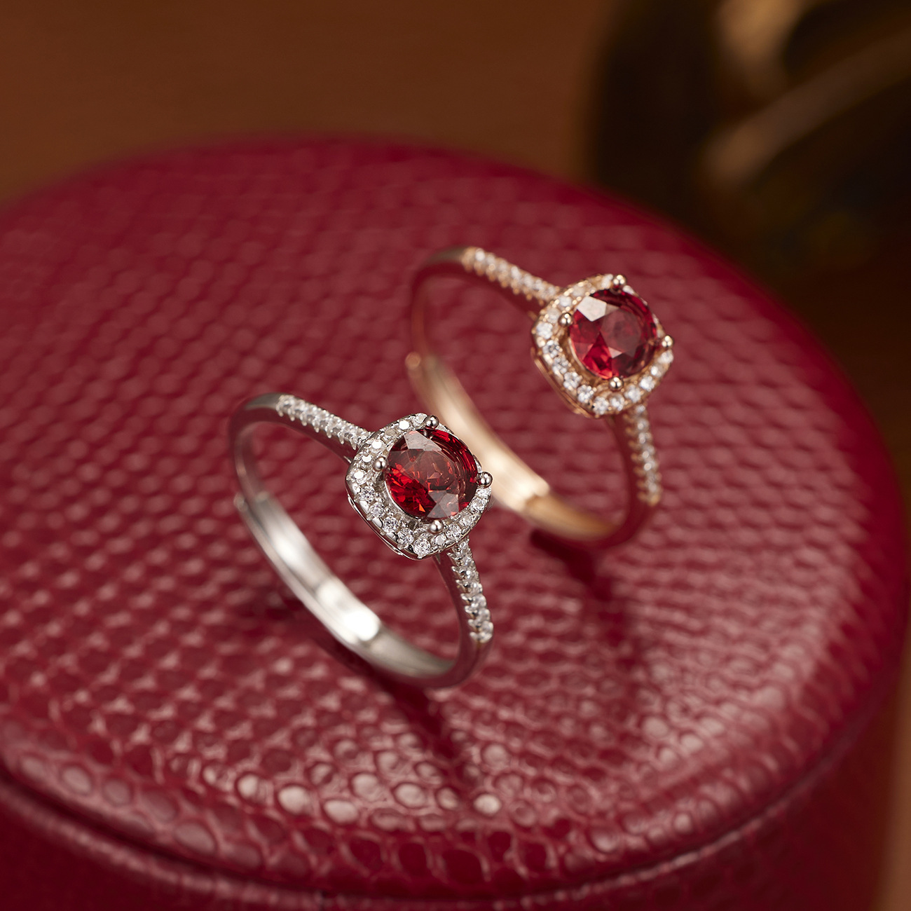 A one-carat garnet diamond ring, a small sugar cube for women, is a bestseller on Xiaohongshu Specification image