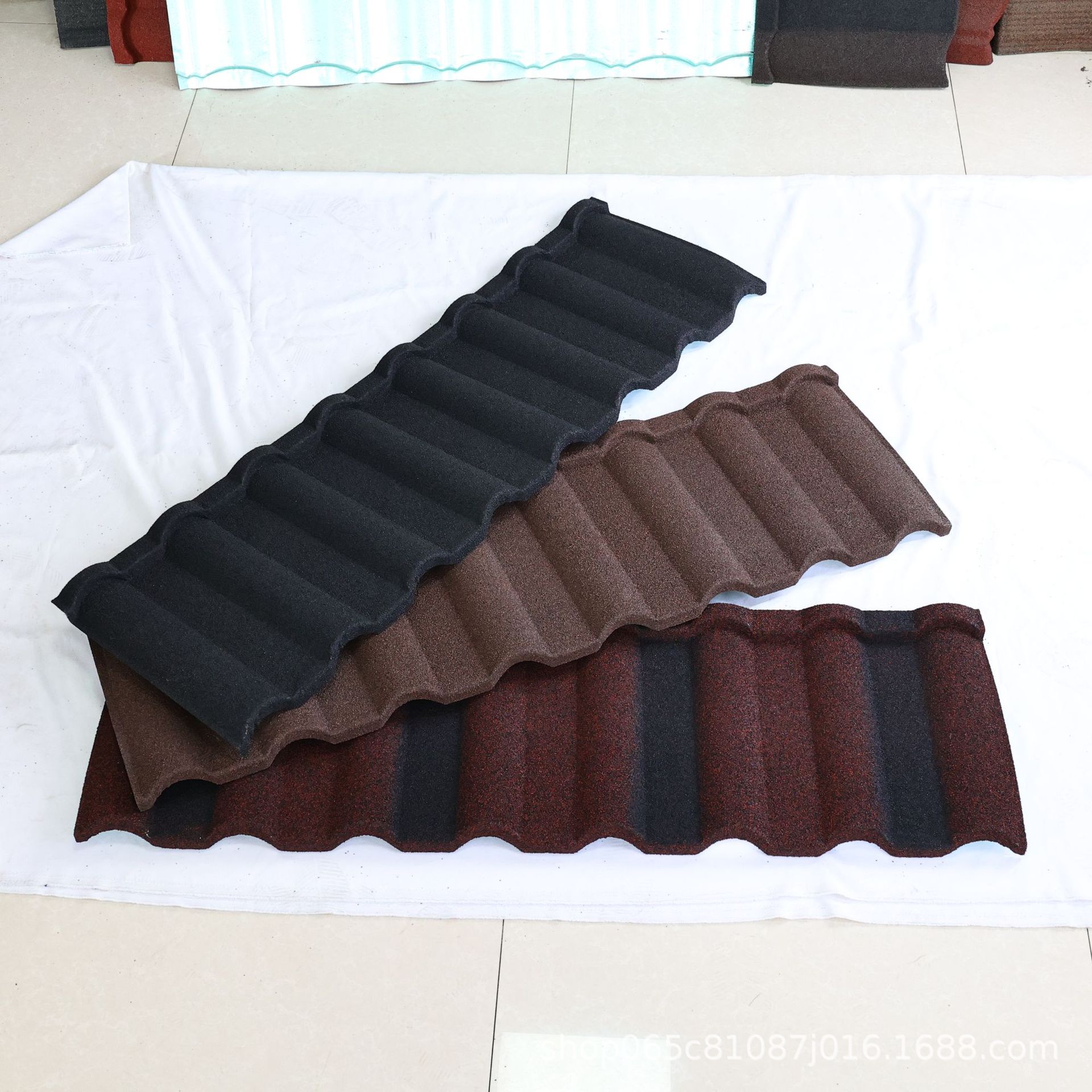 彩石金属瓦片米兰瓦仿古瓦装饰瓦隔热别墅瓦屋面瓦屋檐彩石瓦