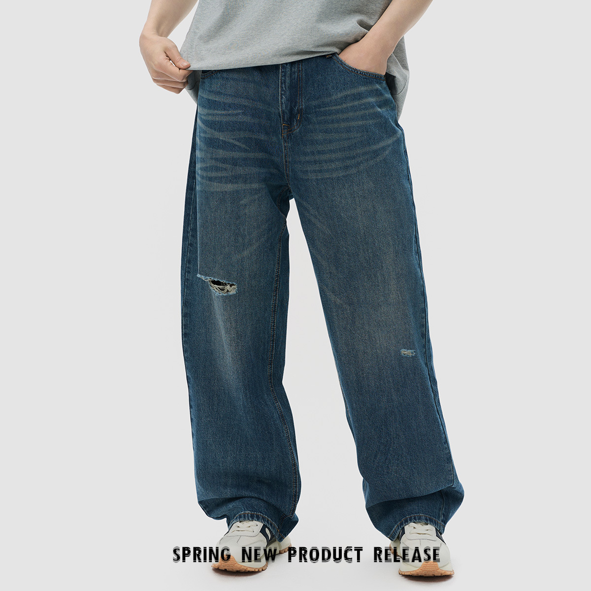 APO men's Wear: American high street ripped washed jeans for men, a high-end trendy brand with a cool and stylish vibe, loose straight-leg long pants Specification image