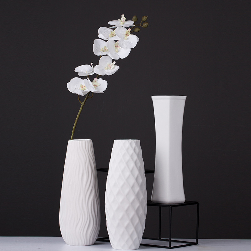 摆件装饰/景德镇陶瓷小花花/花瓶装饰品/高端家居摆件/陶瓷花瓶产品图