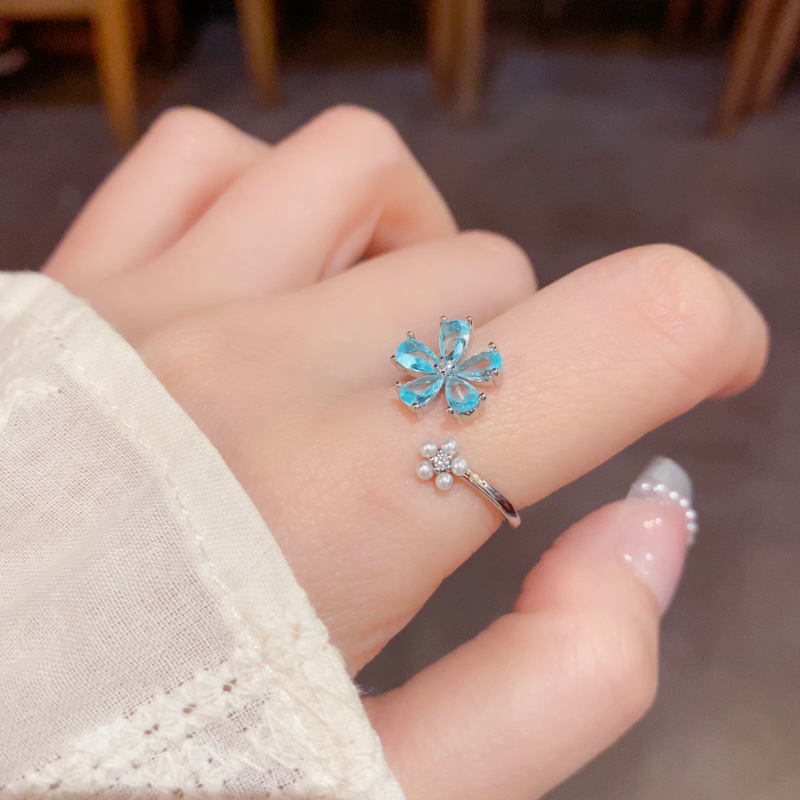 A fresh and fashionable blue flower-shaped open ring for women, simple and sweet, versatile index finger ring accessory source manufacturer Specification image