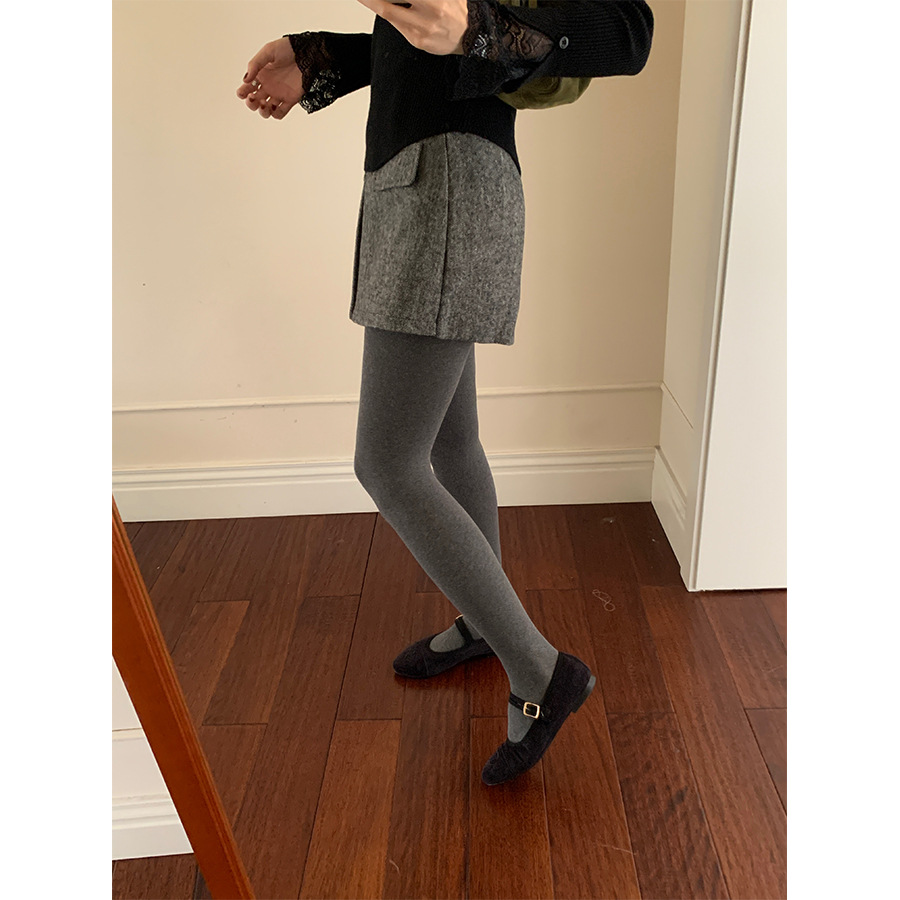 Huang Zheng's petite, high-quality, high-waisted skirt and pants for women in winter, Korean style, versatile and slimming, A-line body-hugging short skirt 541124 Specification image