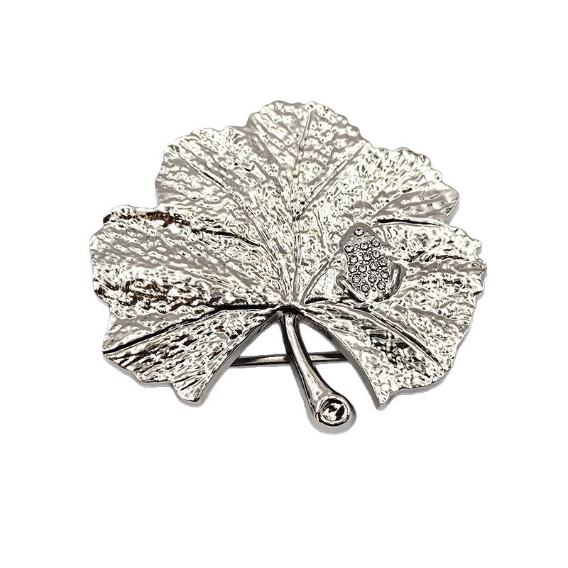 Zinc alloy swimsuit buttons, swimsuit decorative buttons, metal chest connection buttons, European and American style, light luxury and high-end accessory accessories Item Picture