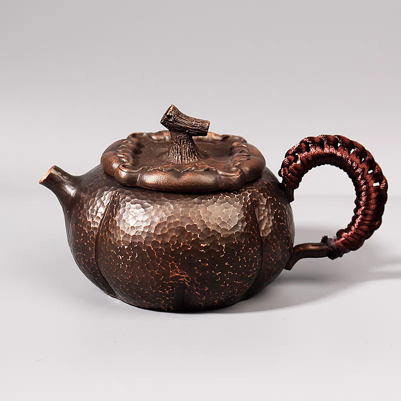 New style brewing copper kettle, uncoated purple copper water boiling teapot, red copper Gongfu tea set, outdoor household retro water boiling kettle Item Picture