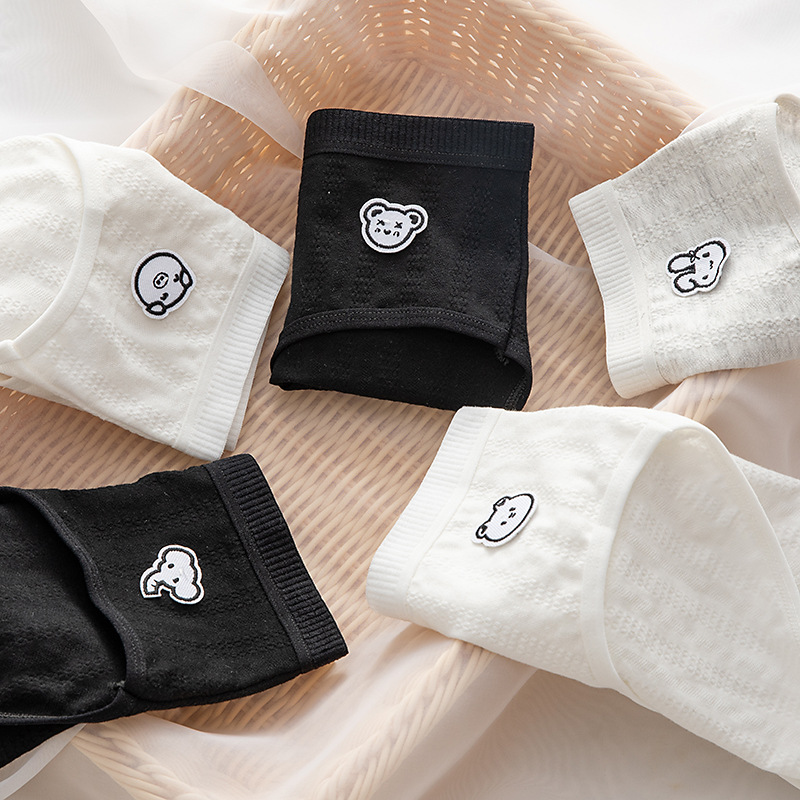 女士三角裤实物图