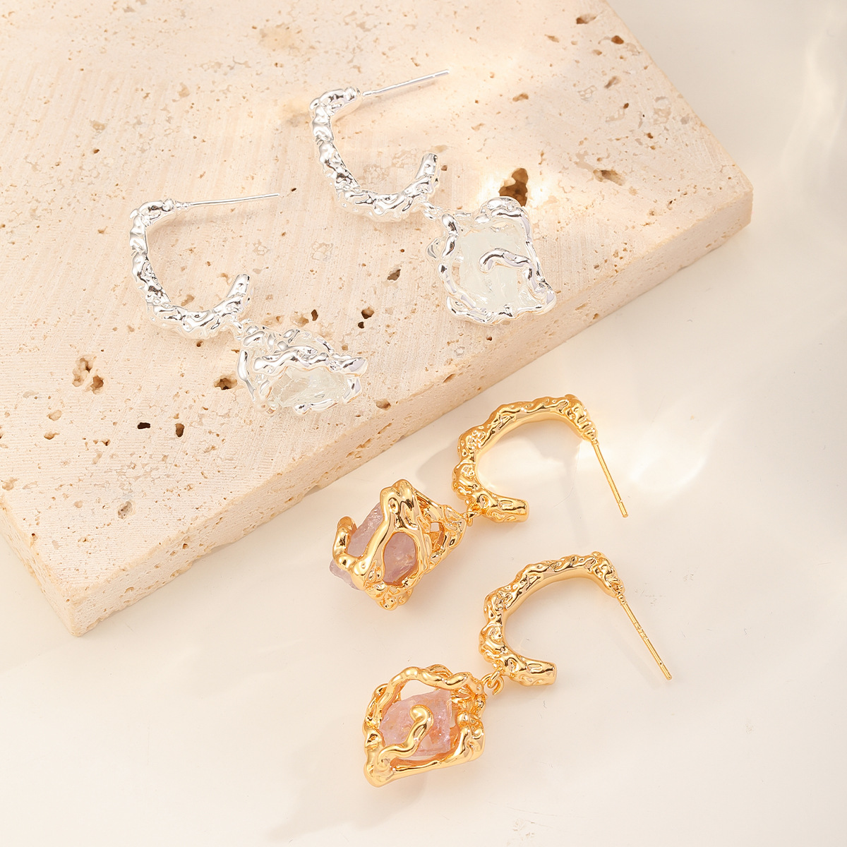 Nasha Cross-border exclusive French style irregular crystal stone inlaid earrings, women's fashionable and high-end style earrings details Picture