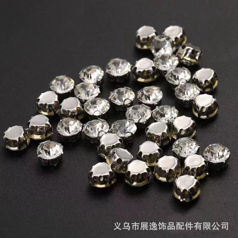 Wholesale of three-ear claw drills, hand-stitched drills, diy drilling machines, glass claw drills, wedding dress and shoe drills, buckle claw drills Application Scenario