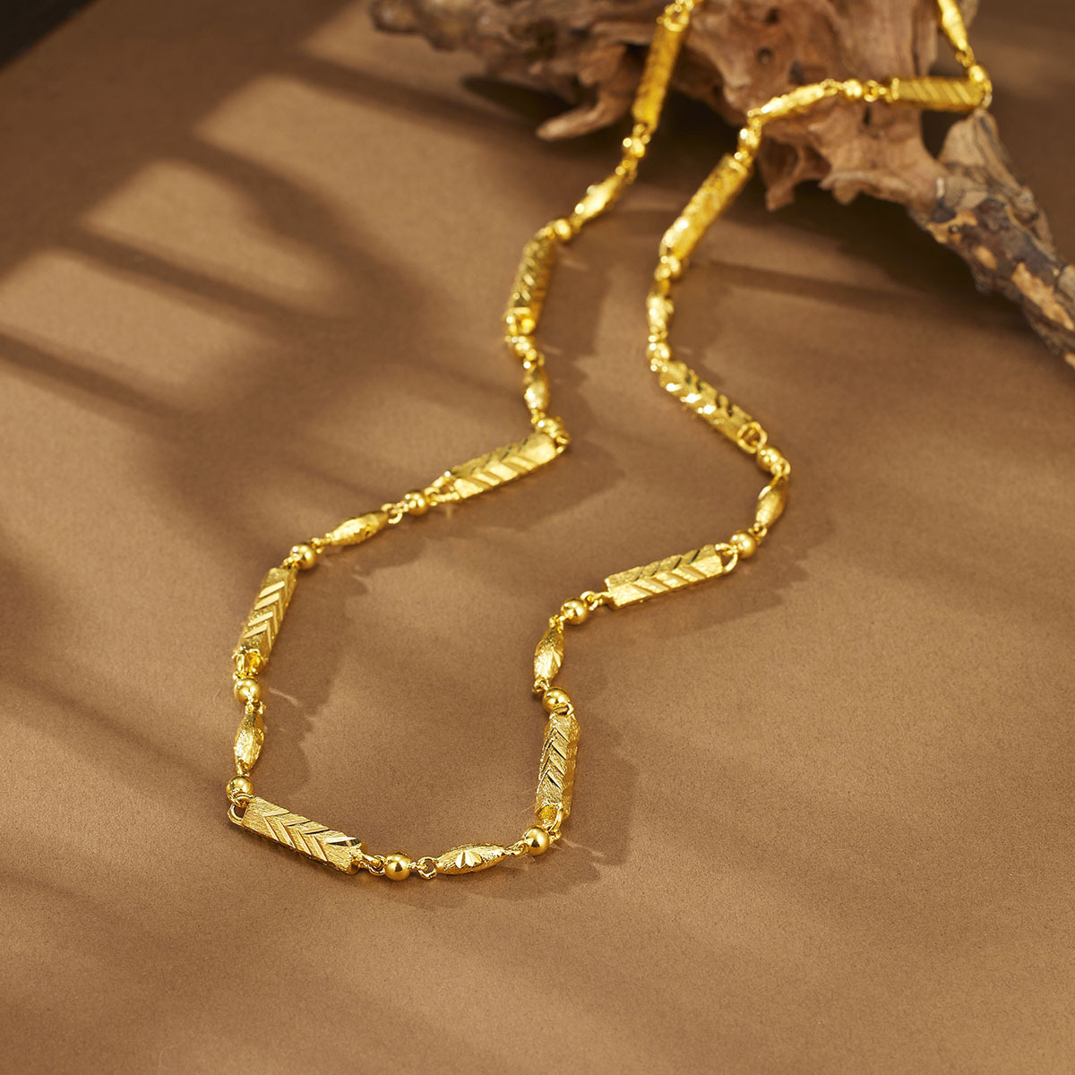 Vietnamese sand gold necklace, men's gold-plated hollow hexagonal necklace that does not fade for a long time, thick gold women's olive bead wrapped gold chain full figure