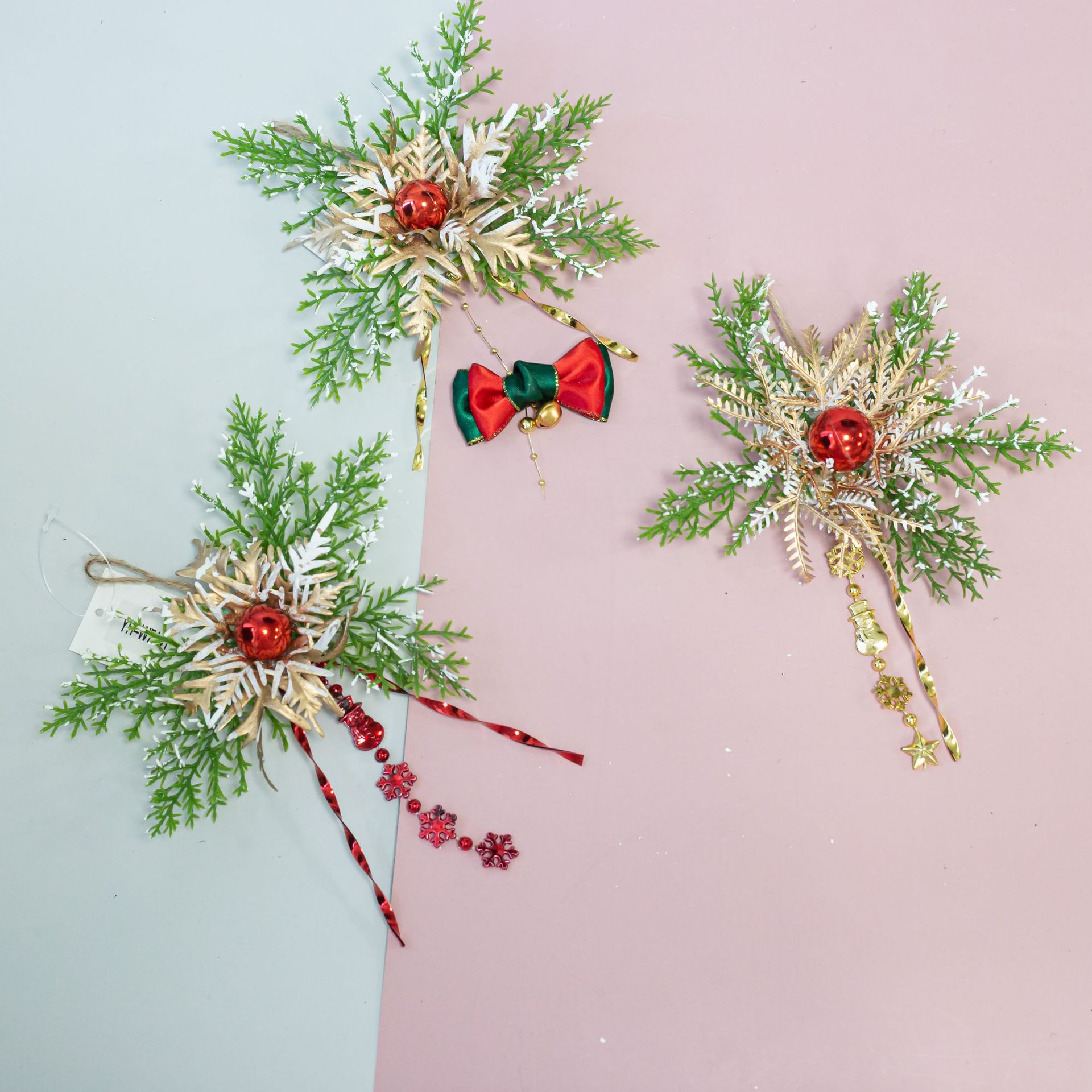 Decoración navideña ramo de flores sombreros navideños guirnaldas navideñas bolas navideñas colgantes navideños arreglos navideños conjuntos de suministros details Picture