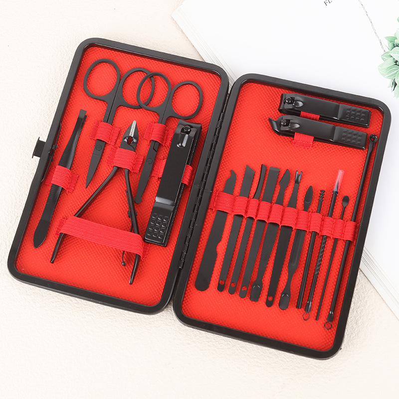 Cross-border black and red 18-piece set of nail clippers, decoration nails, nail clippers set, beauty and nail tools, complete set of nail clippers