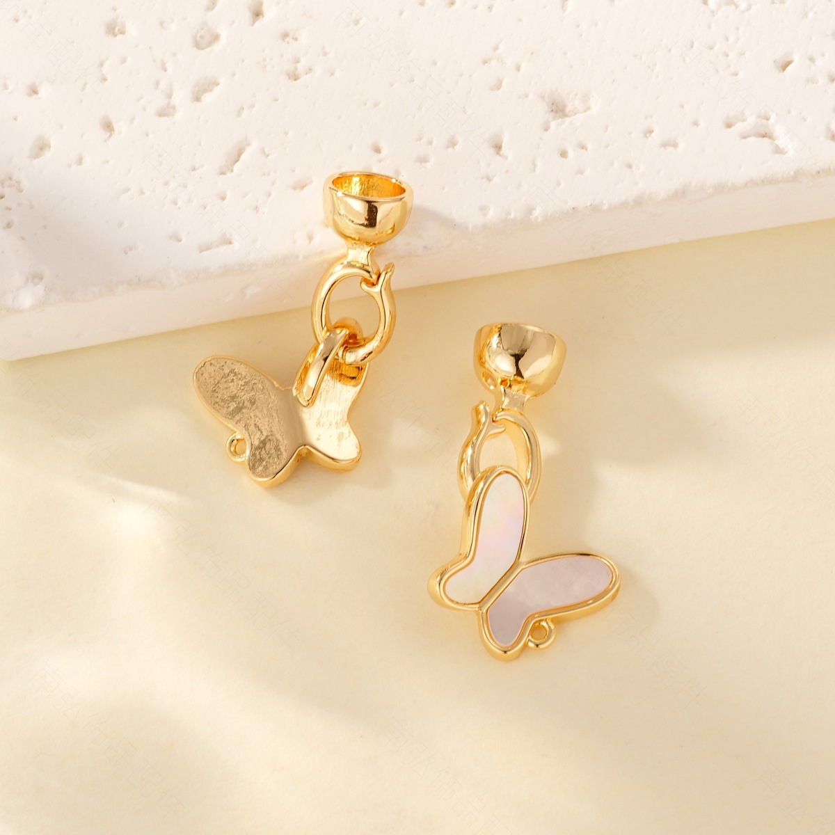 White shell butterfly necklace clasp, copper-plated with real gold, high color retention and high-end feel, DIY jewelry necklace clasp details Picture