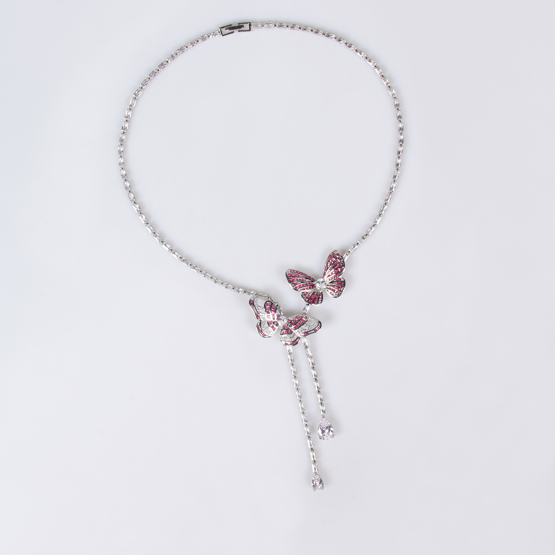 Wholesale of the new cross-border Xiaohongshu super Fairy butterfly tassel necklace with a light luxury feel, Butterfly Fairy long earrings set Item Picture