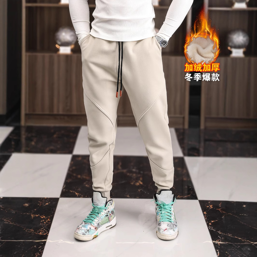 Winter casual sports sweatpants, men's loose tight-fitting long pants, fleece and thickened outdoor running warm new style long pants details Picture