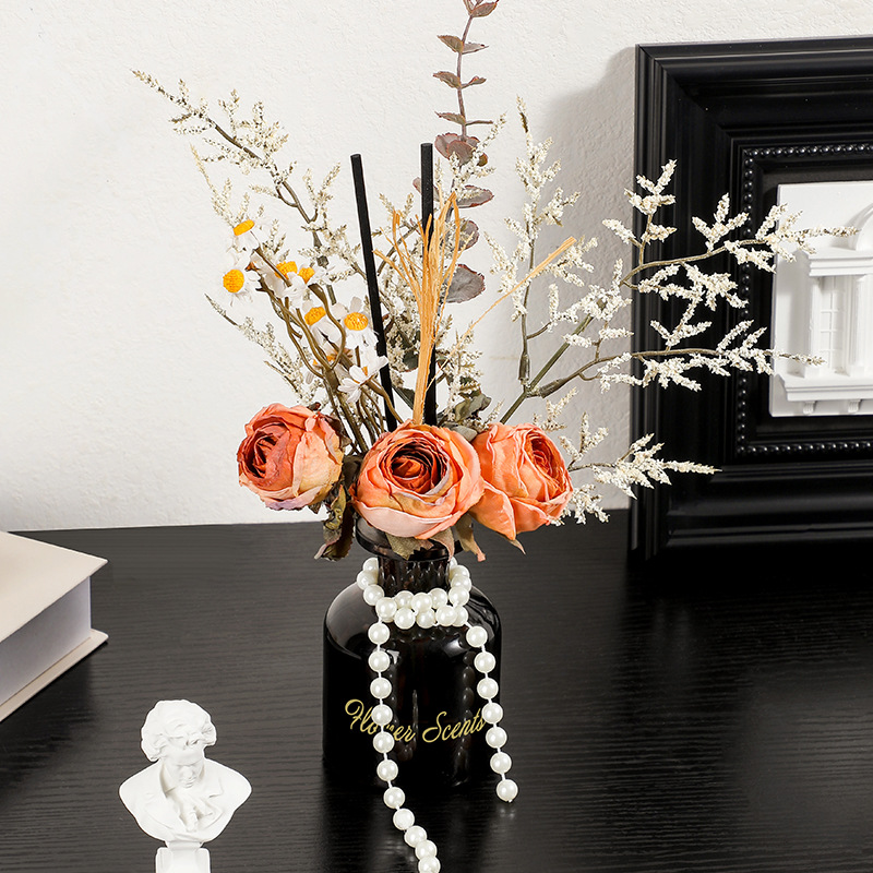 Simulated rose and Daisy bouquets, flameless aromatherapy ornaments, aromatherapy home living room and bedroom atmosphere floral art ornaments details Picture
