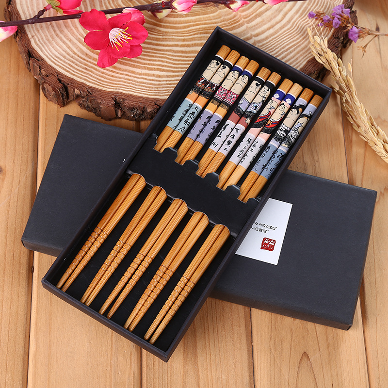 Japanese and Korean cartoon creative printed chopsticks, one person one chopstick for household use, bamboo chopsticks gift box set, Nan bamboo tableware wholesale