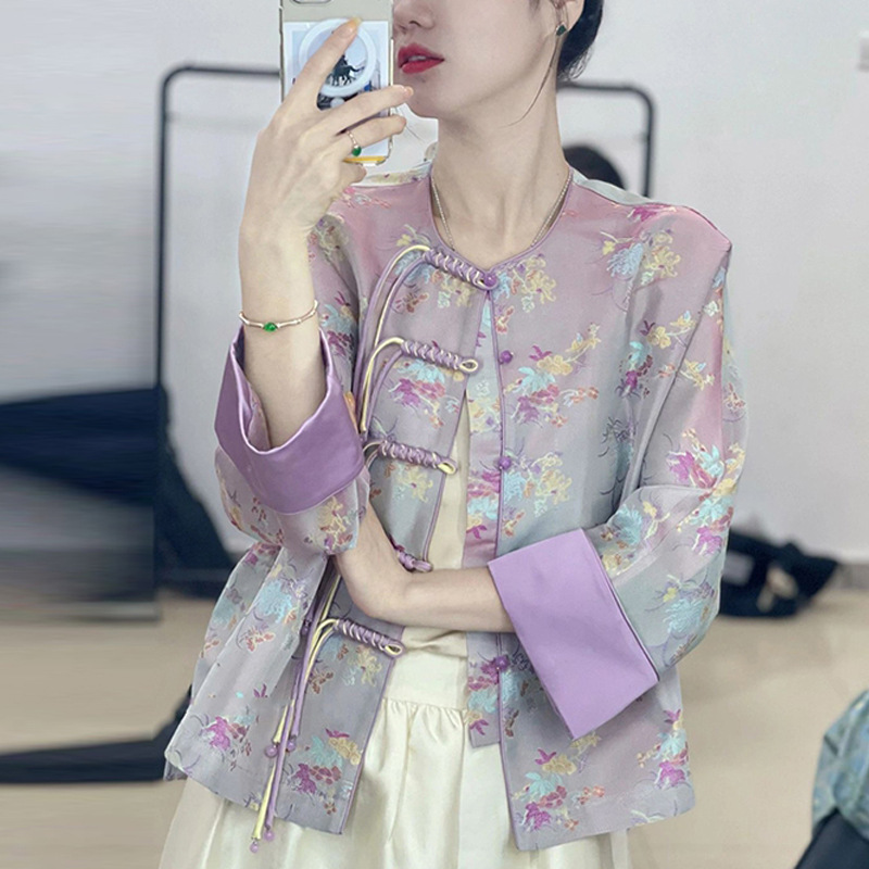 外套女短款小香风/羊绒大衣/收纳毛绒/女士外套/小香风白底实物图