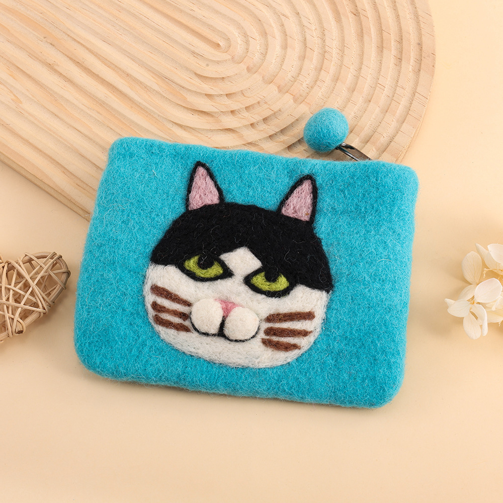 Nepalese wool felt soft and cute coin purse, Ins-style bus card case, cute cartoon clutch wholesale Application Scenario