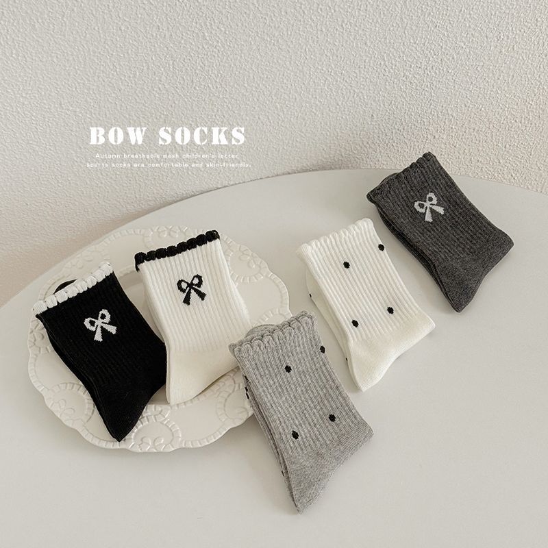 Girls' socks, spring and autumn cotton socks, children's Korean style ins bow lace socks, autumn girls' mid-calf socks, cotton socks Application Scenario