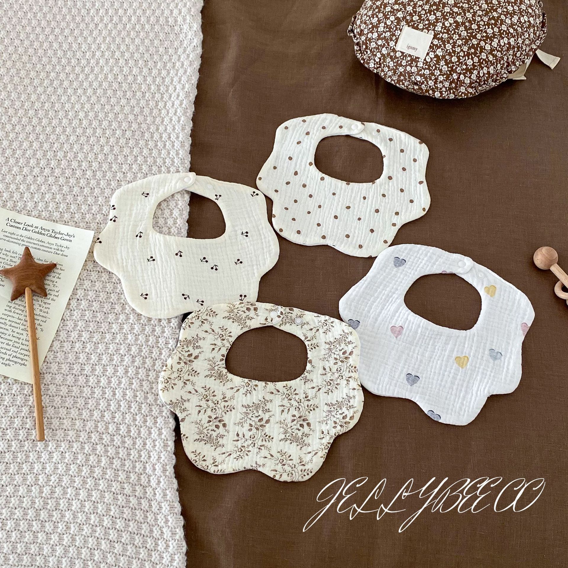 花瓣宝宝围嘴新生婴儿口水巾A类纯棉纱四季吸水围脖跨境