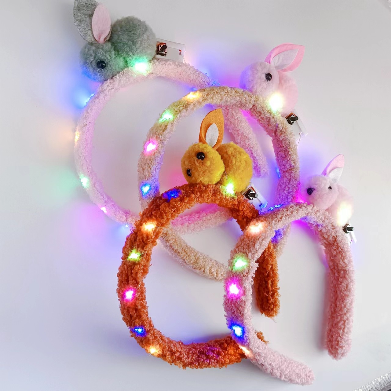 ai玩具/AI玩具/哭哭马/星星人/ai产品图