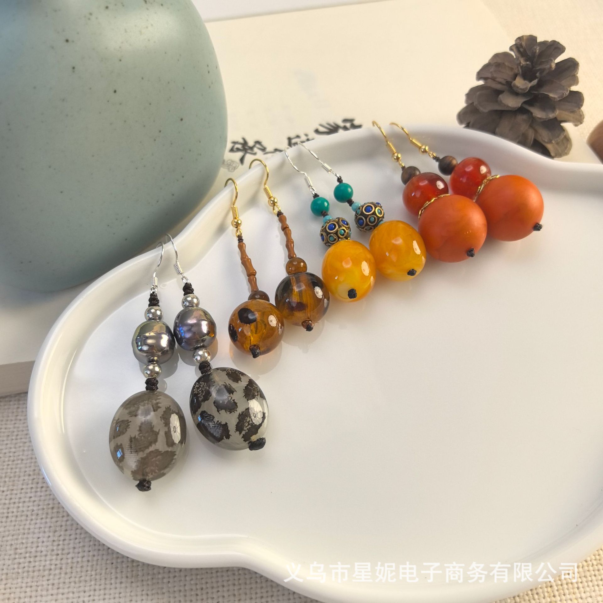 时尚锆石耳环耳饰批发简约气质耳环饰品百搭耳环配饰女款多款可选