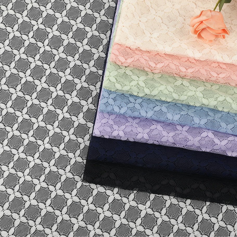 服饰蕾丝面料透气镂空花朵蕾丝面料婚纱女装裙子蕾丝面料现货