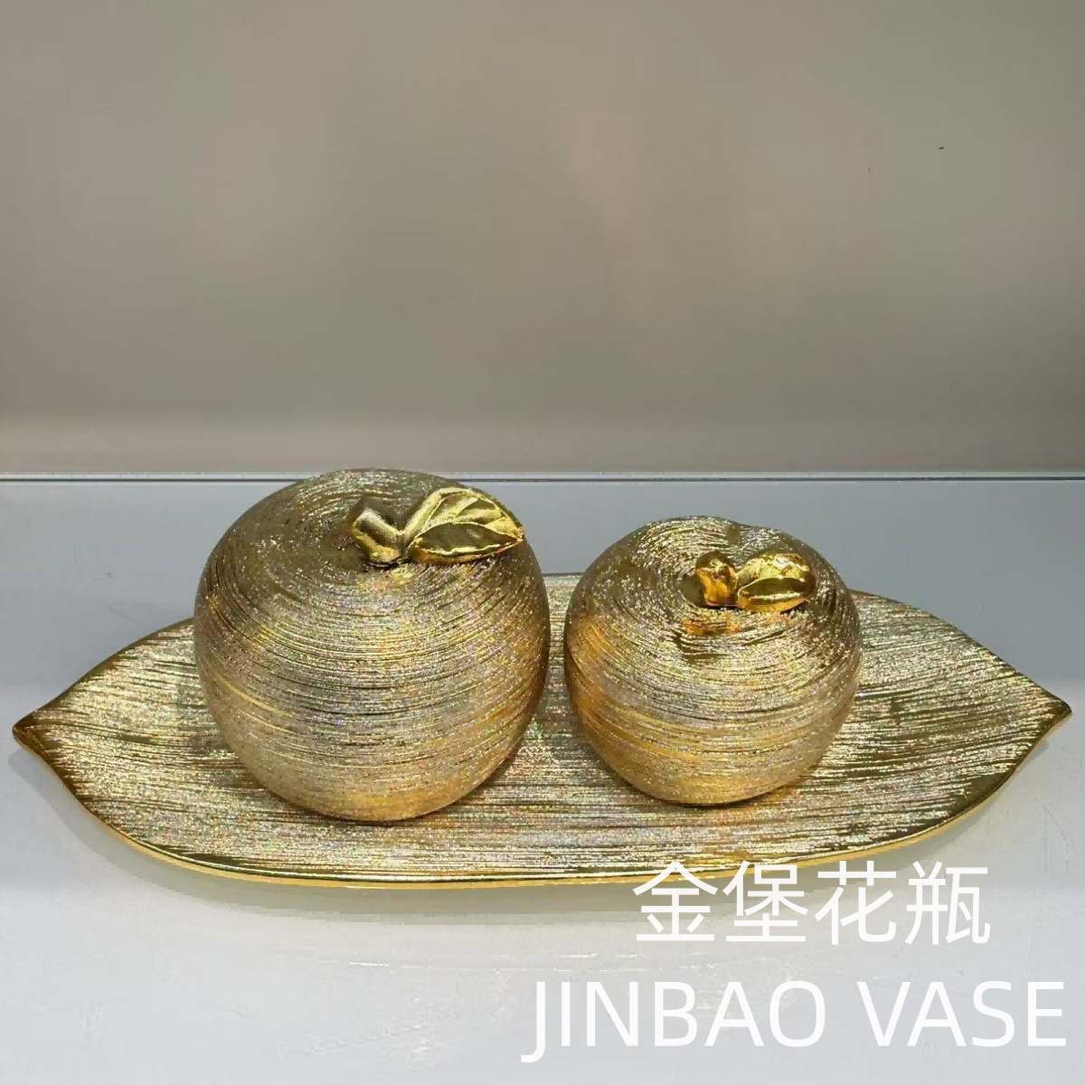 Light luxury electroplated brushed gold ceramic apple-shaped decorative piece, living room TV cabinet, entrance hall decoration, wedding and housewarming gift Specification image