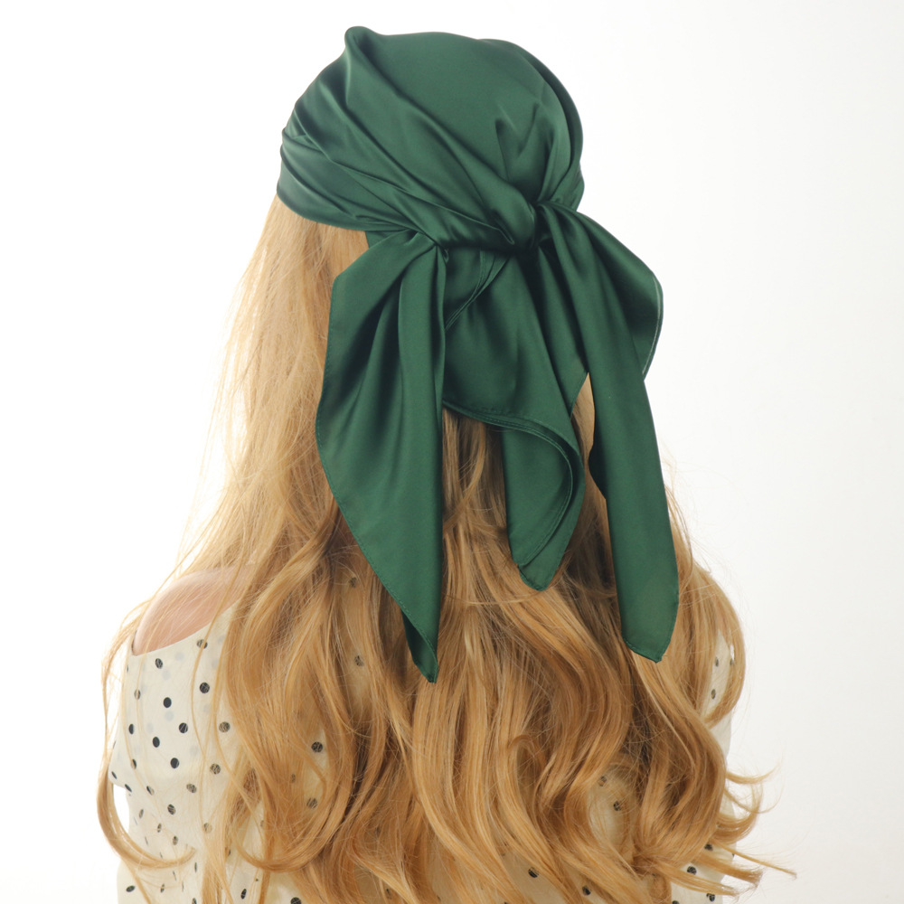 Solid color silk scarf 70*70cm square scarf for ladies, satin imitation silk scarf, thin style, with a small shawl to decorate the neckerchief Application Scenario