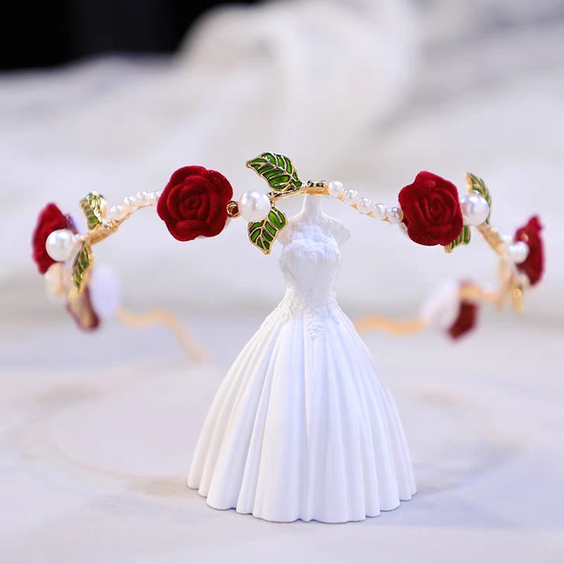 Pearl hair band, a new versatile, elegant, simple rose and high-end hair accessory headband for female Internet celebrities Application Scenario