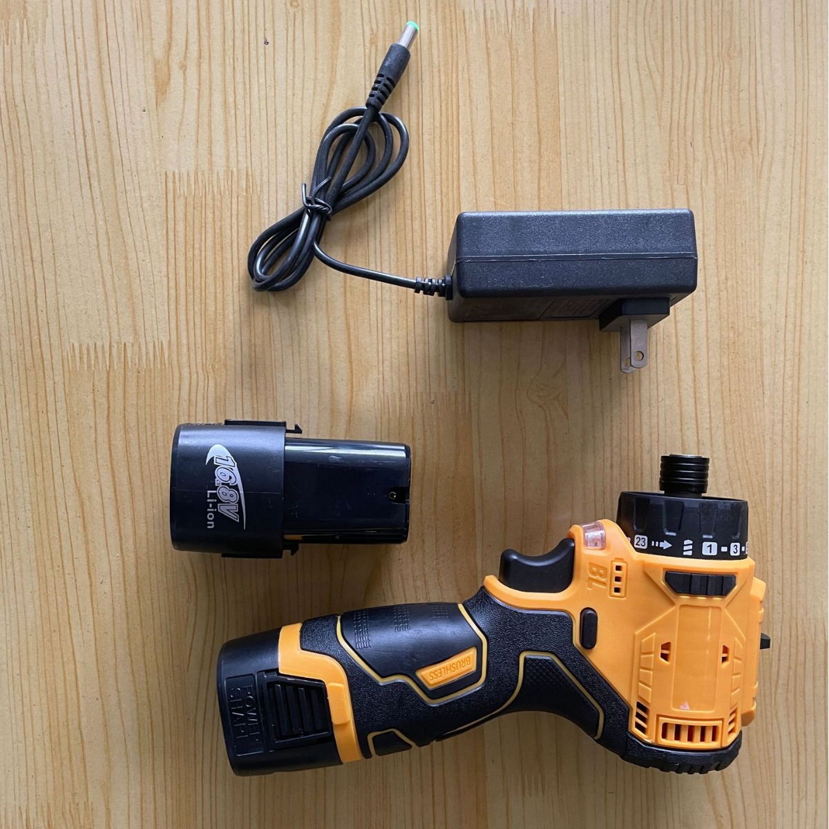 16.8V screwdriver brushless electric screwdriver full figure
