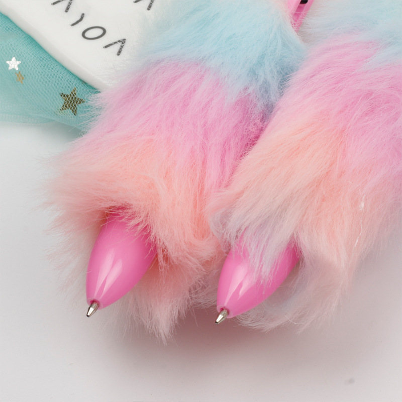 Creative 6-color ballpoint pen, Swan Rainbow plush pen, personalized stationery, creative shape 6-color unicorn signature pen Application Scenario