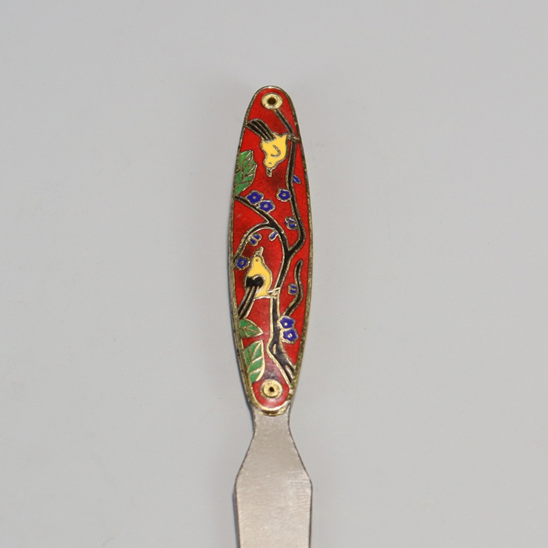 Beijing's old cloisonne items have been exported and returned to the cultural and recreational collection market. Copper body mechanism enamel small flower-and-bird letter openers details Picture